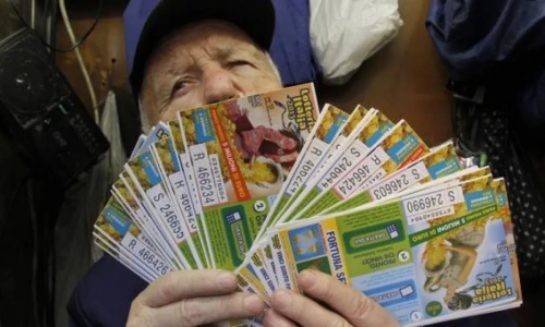 Migrante senza documenti vince 250 mila euro alla lotteria, ma non riesce a riscuoterli