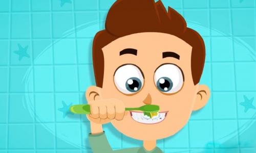 Italiani bocciati in igiene orale, 1 su 3 spazzola male i denti