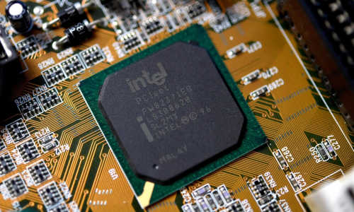 Intel e Draghi scelgono il Veneto per produrre chip: 5mila posti di lavoro