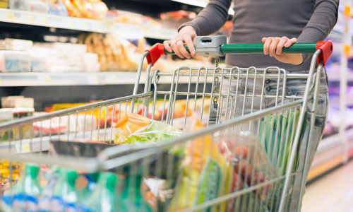Riso ritirato dai supermercati per possibile presenza di Triciclazolo oltre i limiti: quali sono i rischi
